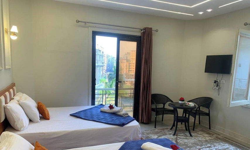 Bedroom 3, Royal Season Hotel, Qasr an-Nil