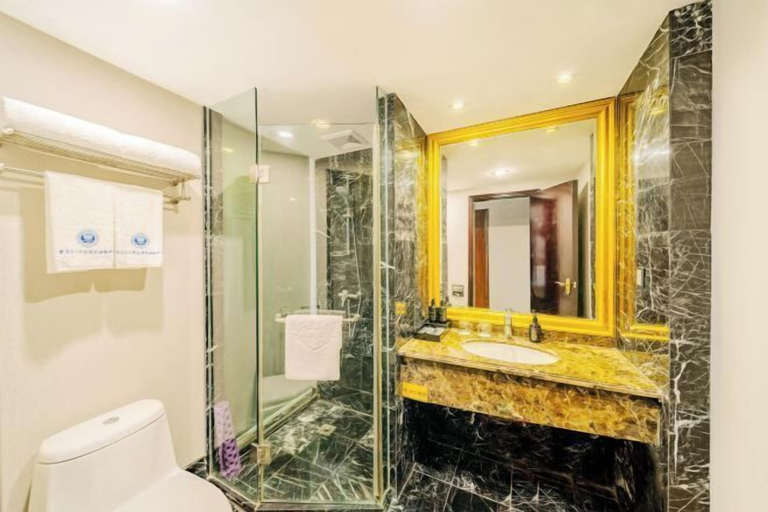 Bathroom 4, CQ Second Normal University Academic Exchange Center Hotel, Chongqing
