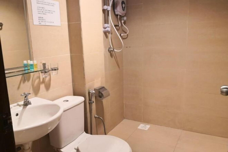 Bathroom 4, Chariton Hotel Skudai Kiri, Johor Bahru