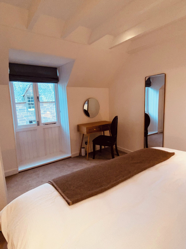 Room 5, Brylach Steading, Moray