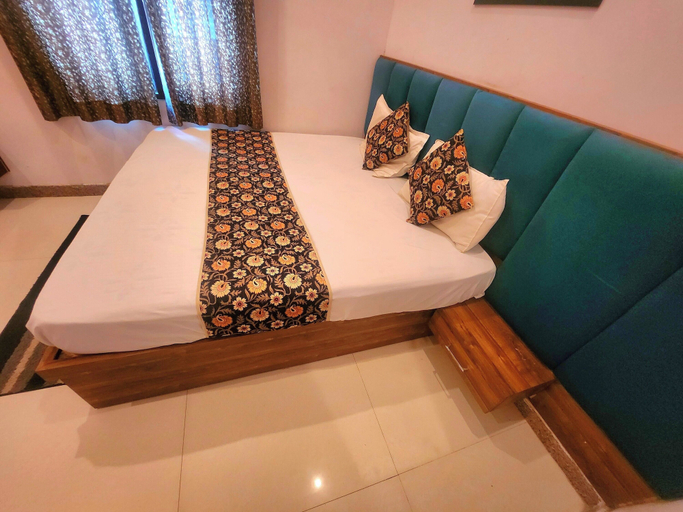 Bedroom 2, Hotel Atithi, Sikar