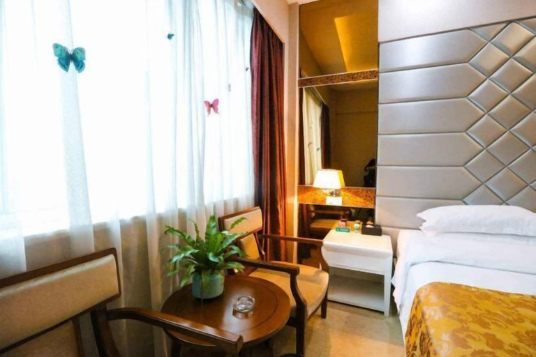 Bedroom 3, Landscape Hotel (Longyan Railway Station), Longyan