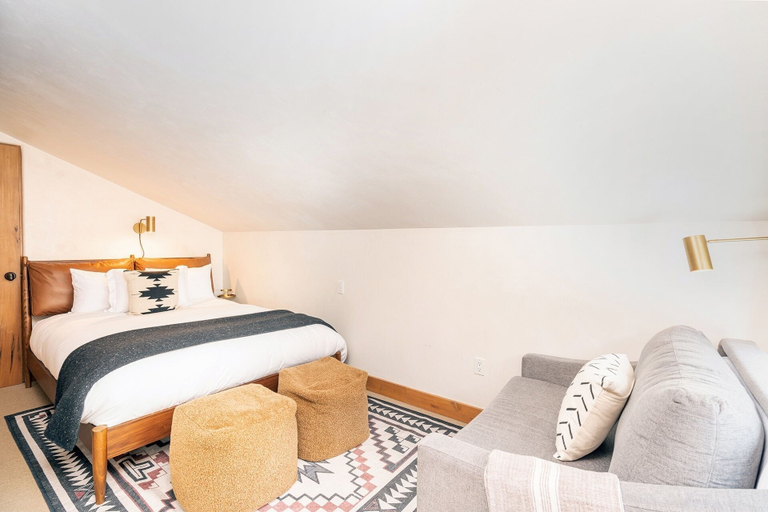 Room 4, Viking Lodge Condos - Telluride Ski Resort, San Miguel