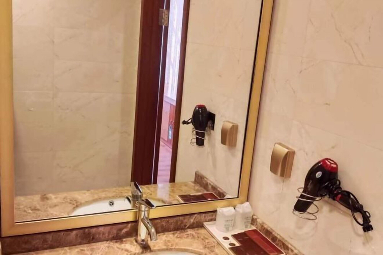 Bathroom 4, Jiangpan Business Hostel, Harbin