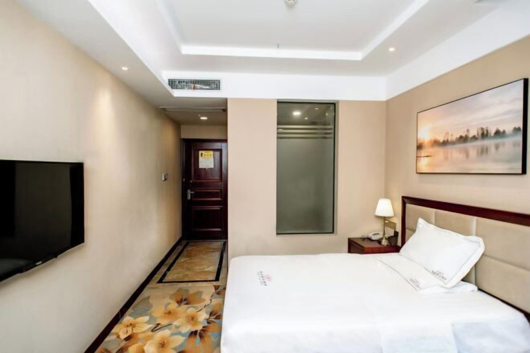 Bedroom 3, Tongxilai Hotel, Meishan
