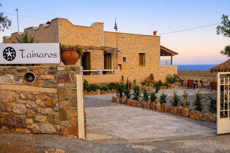 Room 5, Tainaros Rooms - Seaview Cozy Getaway, Peloponnese