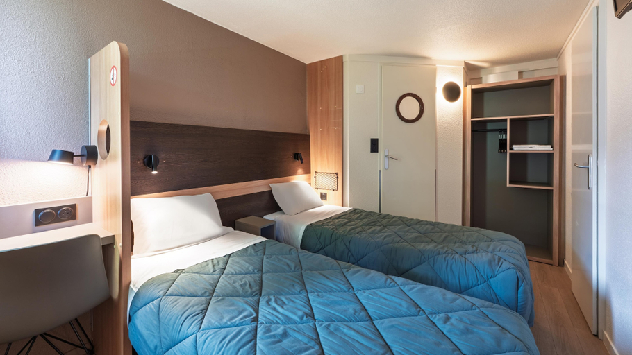Bedroom 4, Premiere Classe Lyon Est - Aéroport Saint Exupéry, Rhône