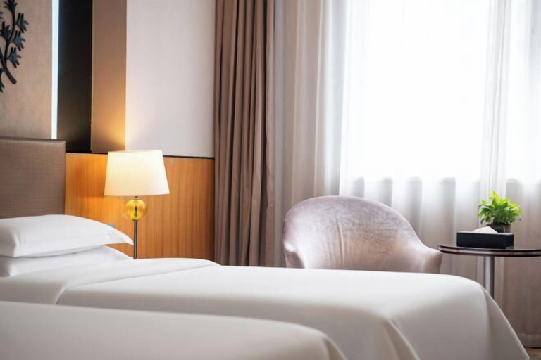 Bedroom 4, East Harbour Hotel, Ningbo