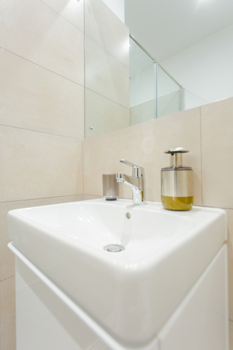 Bathroom 5, Accra Luxury Apartments @ Loxwood, Accra