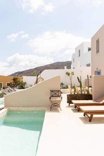 Sport & Beauty 2, Exclusive Santorini Villa 3 Bedroom Villa Private Jetted Pool Sea View, South Aegean