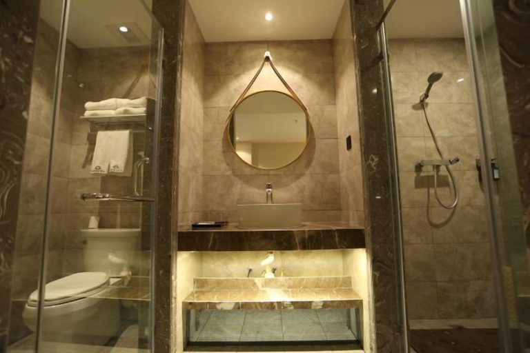Bathroom 4, Jin Hao Hotel, Yanbian Korean