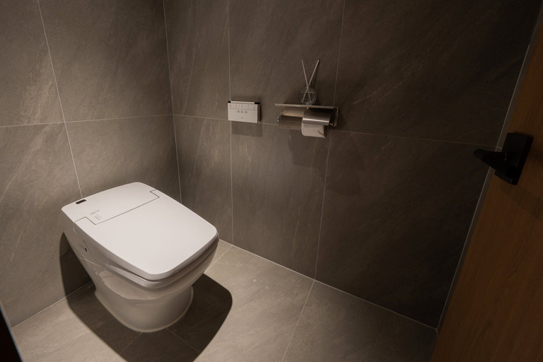 Bathroom 4, Denbasta Ryokan Busan Mandeok, Buk