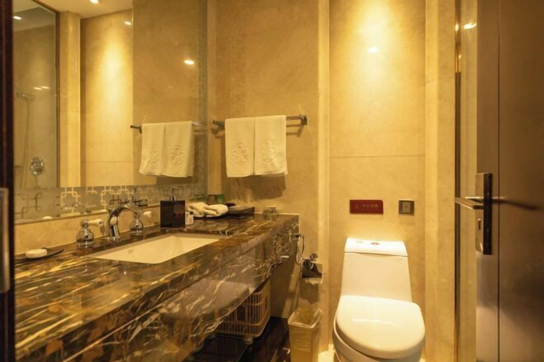 Bathroom 4, Boda International Hotel, Xi'an