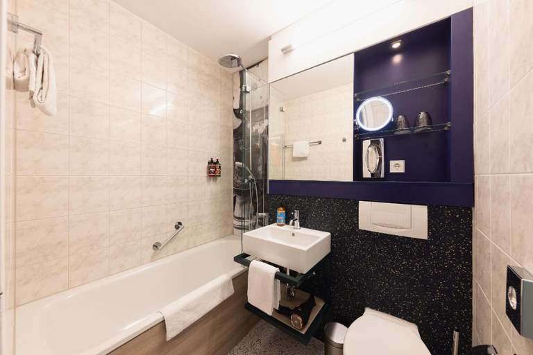 Bathroom 3, The Rilano Hotel Munchen, München