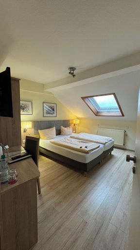 Bedroom 4, Hotel am Rosenbad, Fulda