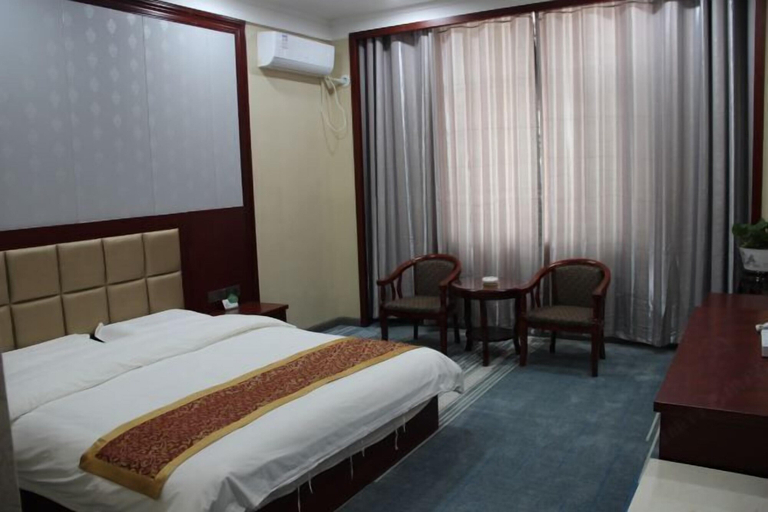 Bedroom 5, Hengxiang Hotel, Jiuquan