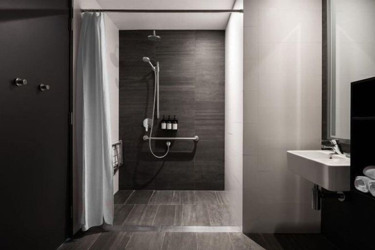 Bathroom 3, Alex Hotel, Perth