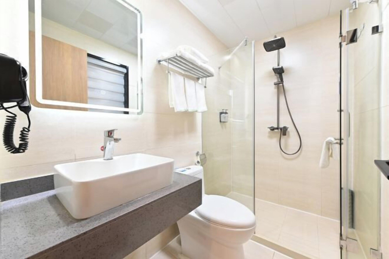 Bathroom 4, GreenTree Inn (Fengtai Beijing Dongda Street), Beijing