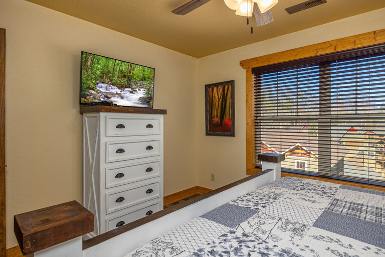 Bedroom 2, Poolside Paradise, Sevier
