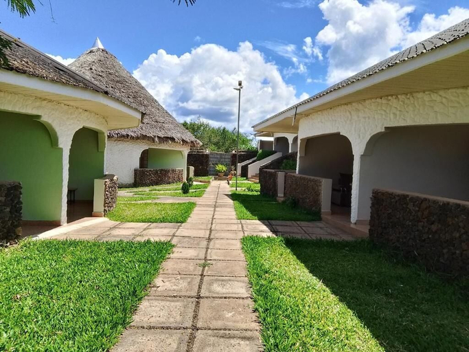 Exterior & Views 2, Kambua Resort, Kibwezi West