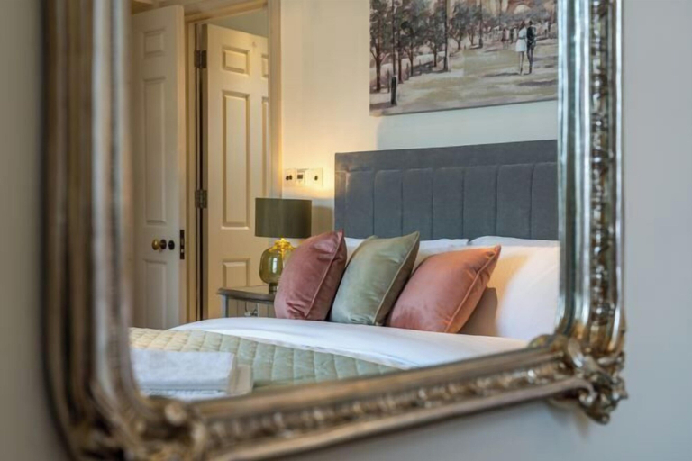 Bedroom 2, Mayfair Boutique Residences, London