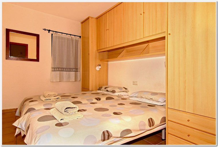 4, Villa- Sleep6- Private Pool and hot tub, Las Palmas