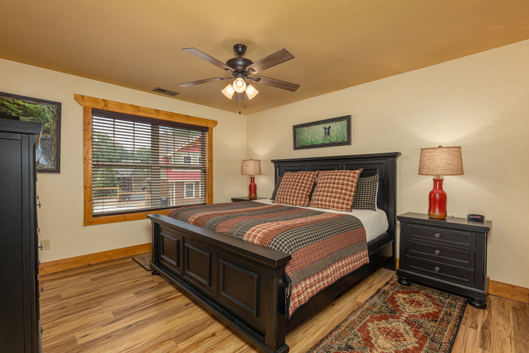 Bedroom 2, Altitude Adjustment, Sevier