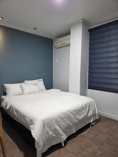 Bedroom 5, Gwangan Beach Blue Moon Motel, Suyeong
