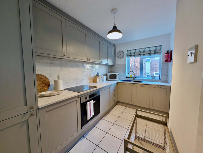 Room 2, Charming Flat Near London Attractions, London