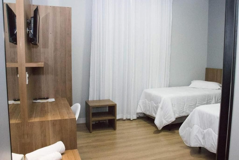 Room 4, Hotel Alvorada, Trindade do Sul