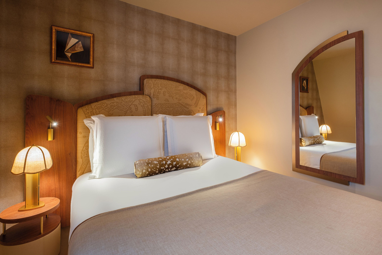Bedroom 2, Hôtel La Bourdonnais by Inwood Hotels, Paris