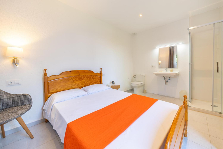 Bedroom 3, Holiday Home Antonella, Girona
