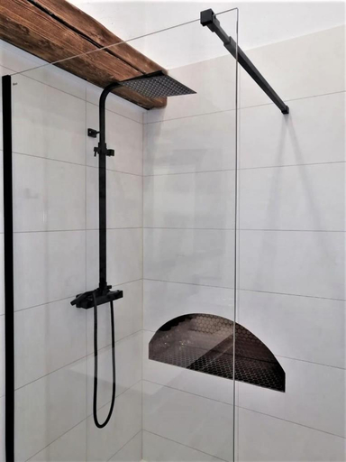 Bathroom 2, Bialy Kruk Apartamenty vis-a-vis Jasnej Gory, Częstochowa City