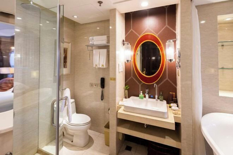 Bathroom 5, Pidu International Hotel, Shijiazhuang