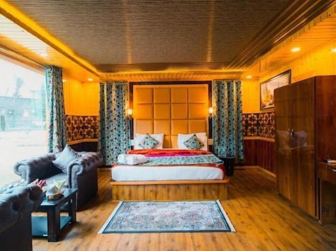Room 4, Pahalgam Resort And Cottages, Anantnag