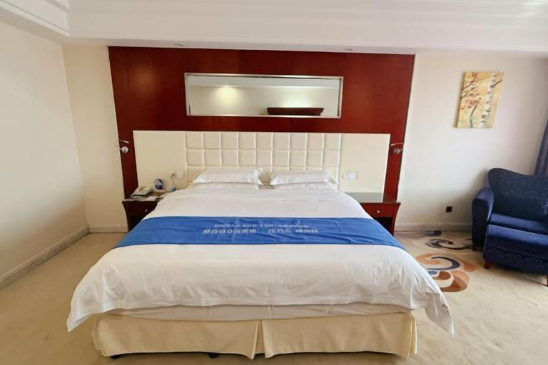Bedroom 3, Chongfu International Hotel, Xinyang