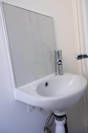 Bathroom 3, Hd Urban Apartments, Kirklees