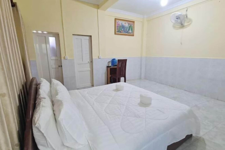 Room 2, Koh Rong Home Stay, Sihanoukville