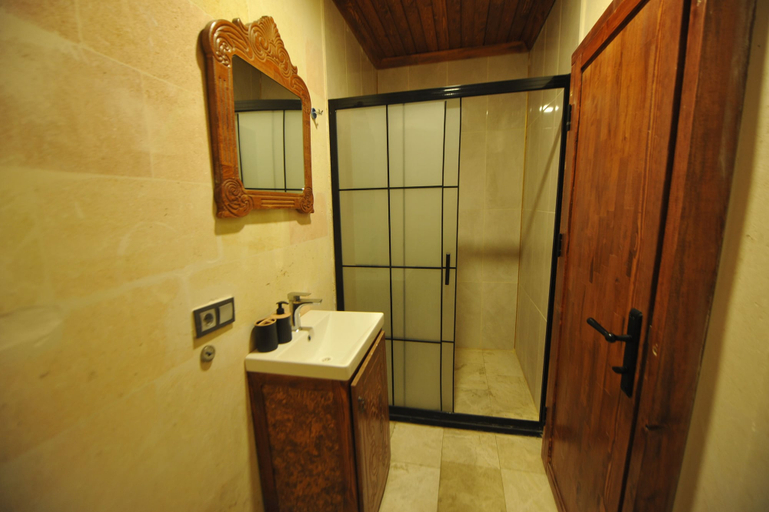 Bathroom 3, Artukhan Konak, Kızıltepe