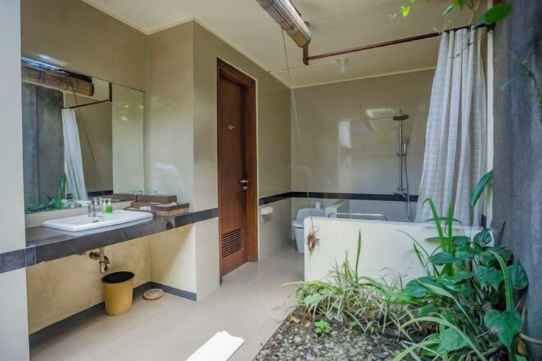 Bathroom 5, Ladera Villa Ubud, Gianyar