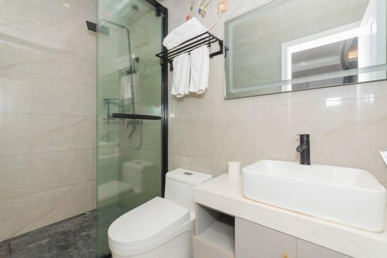 Bathroom 3, Fuzhou Flower Hotel, Fuzhou