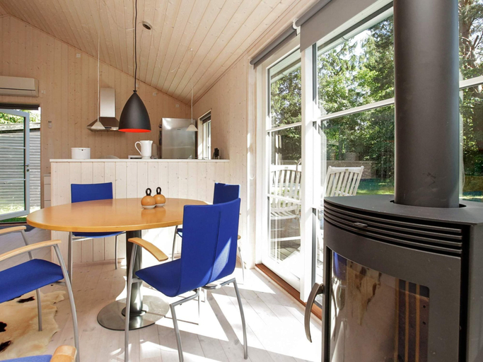Others 5, 5 Person Holiday Home in Vaeggerlose, Guldborgsund