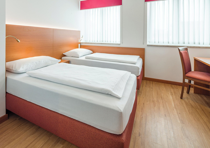 Bedroom 1, Smarthotel Gallmersgarten, Neustadt an der Aisch-Bad Windsheim