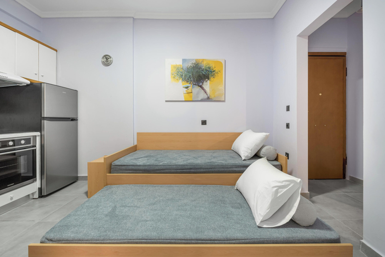 Room 5, Modern Urban Escape in Harilaou Thessaloniki, Central Macedonia