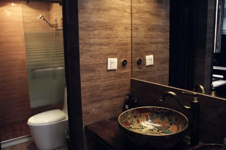 Bathroom 3, Huangshan ShouShanRuZong Hotel, Huangshan