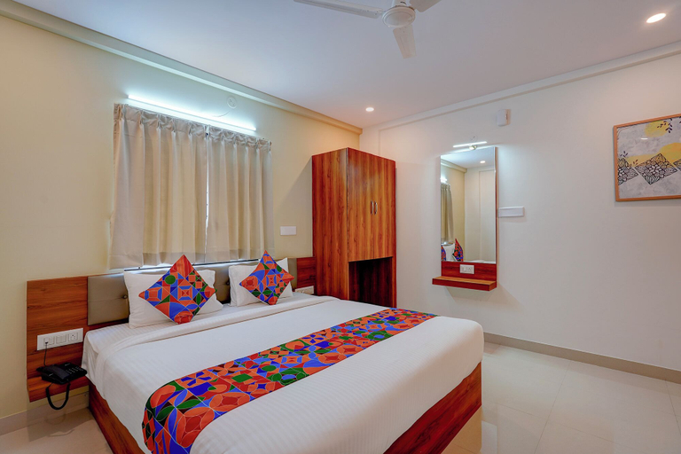 Room 2, Fabhotel Global Stay, Bangalore