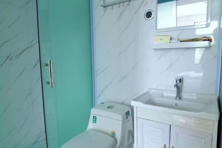 Bathroom 3, Jiayu Seascape Inn, Dali Bai