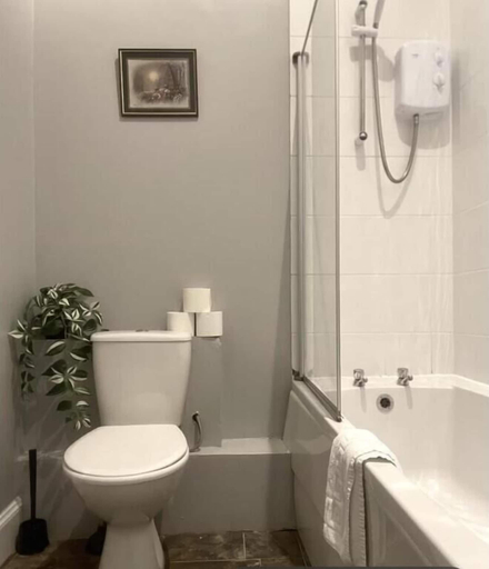Bathroom 5, Harvieston Hall Estate Rooms, Midlothian