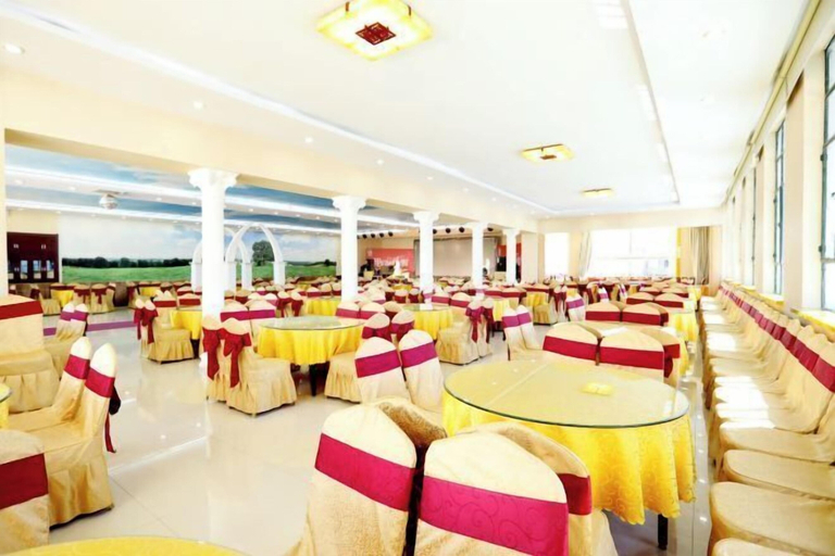 Food & Drinks 5, Moerdaoga Yunhai Hotel, Hulunbuir