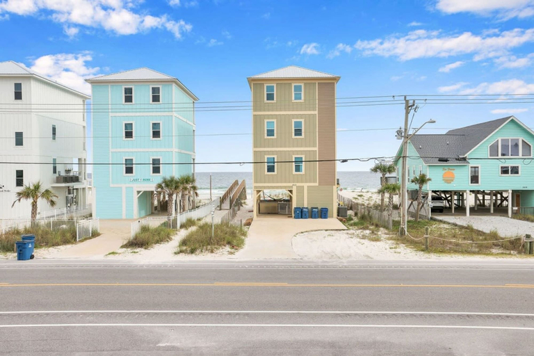 Exterior & Views 1, Life s Porpoise A Steps From Beach Pool, Baldwin